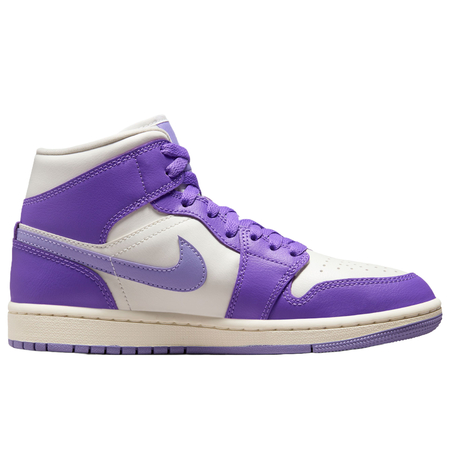 Aj1 footlocker clearance