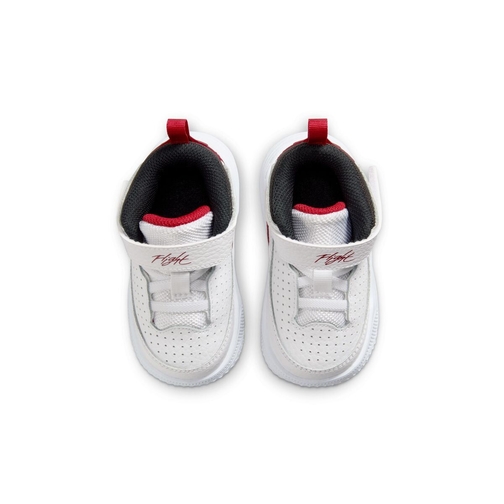 Jordan newborn hot sale shoes