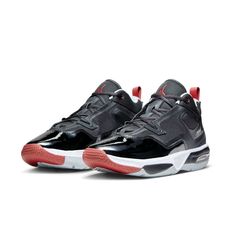 Jordan clearance 33 footlocker