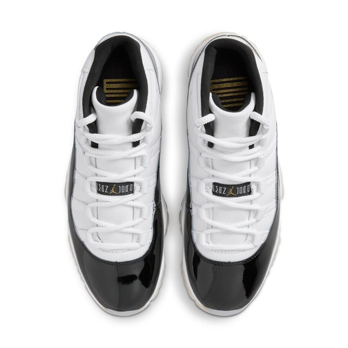 Jordan 11 concord outlet 2018 pre order footlocker