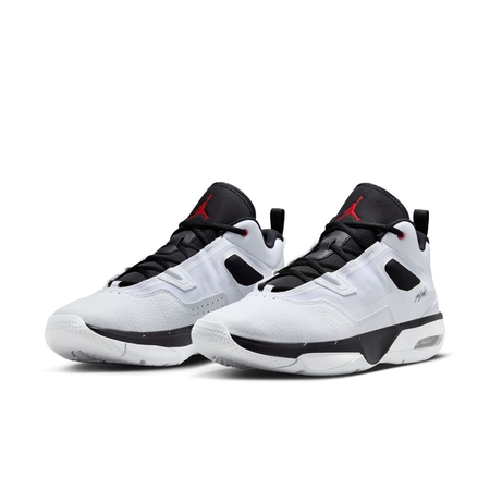 Air jordan hot sale xxxiii footlocker